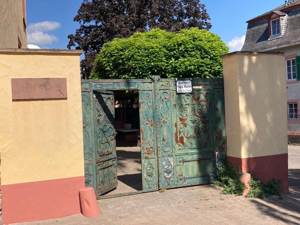 Wohnen Am Dom Geisenheim Exterior foto